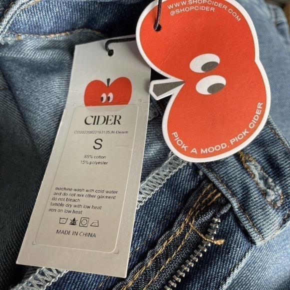 Cider Jeans Hi Rise 100% Cotton Wide Leg Super Soft Size Small New - Picture 6 of 7